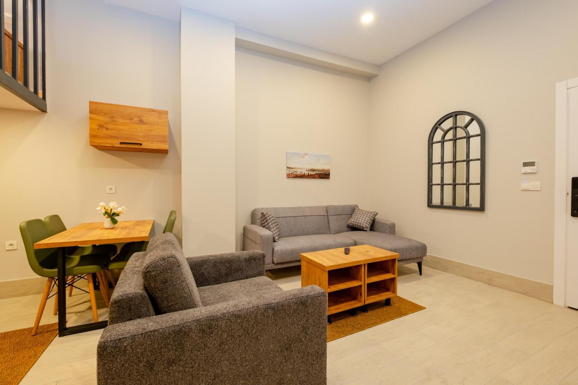 The Yk Apart Otel *