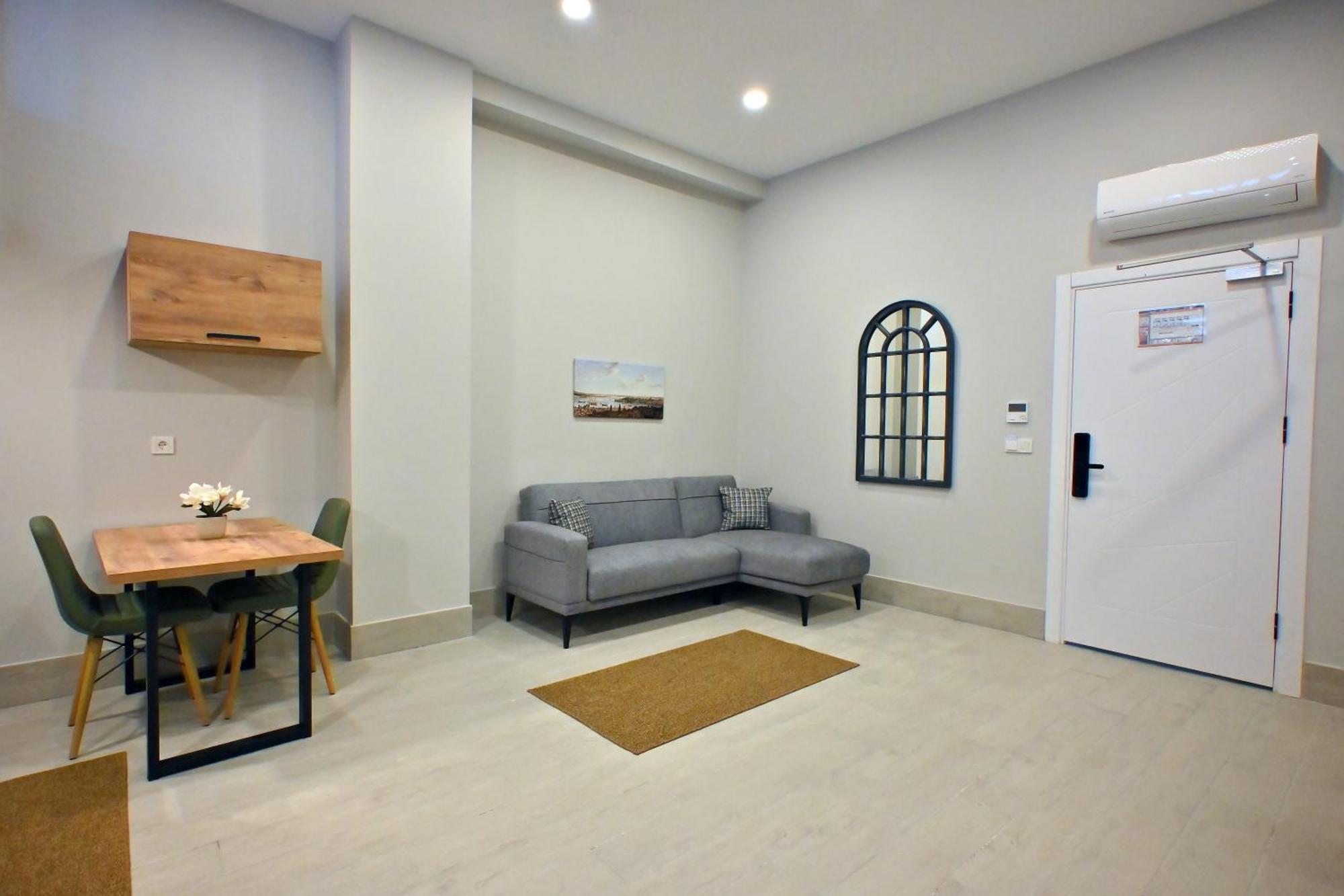 The Yk Apart Otel *